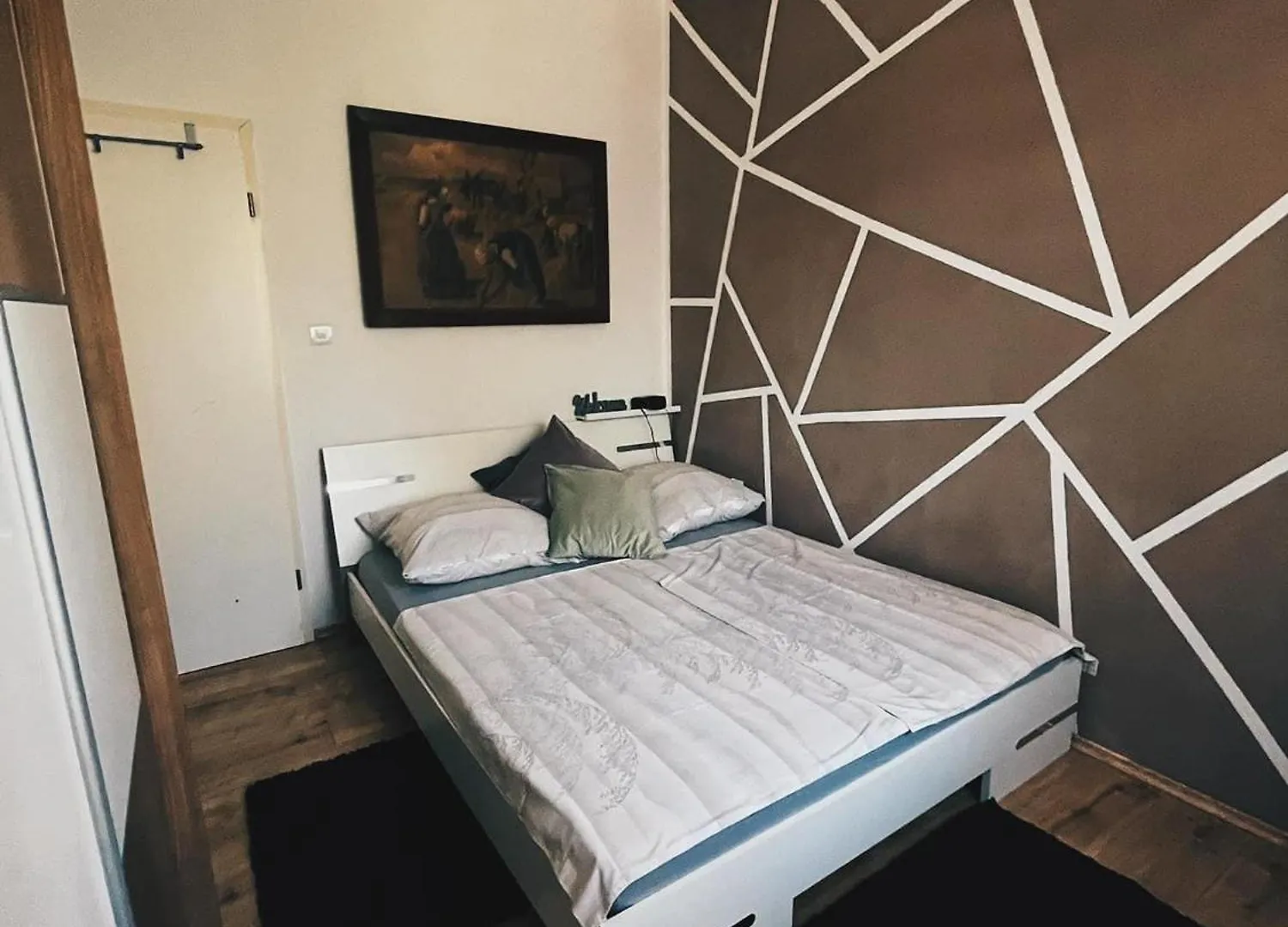 Lavita Apartments Vir